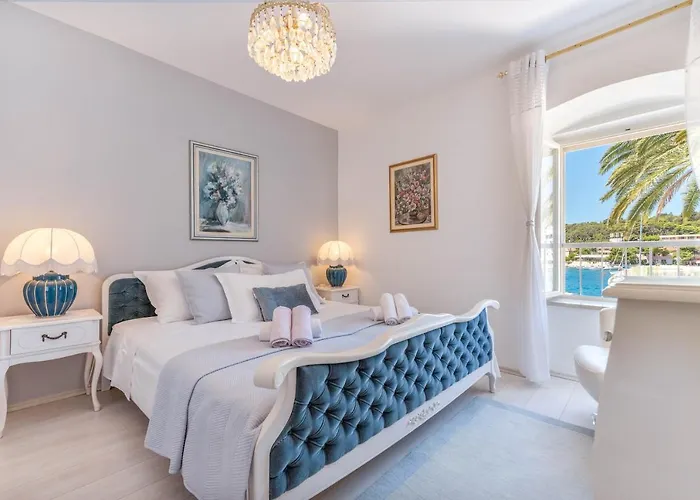 Appartement Rosana - In Port Of Hvar *