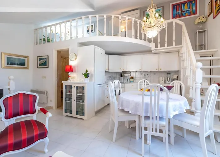Appartement Rosana - In Port Of Hvar *