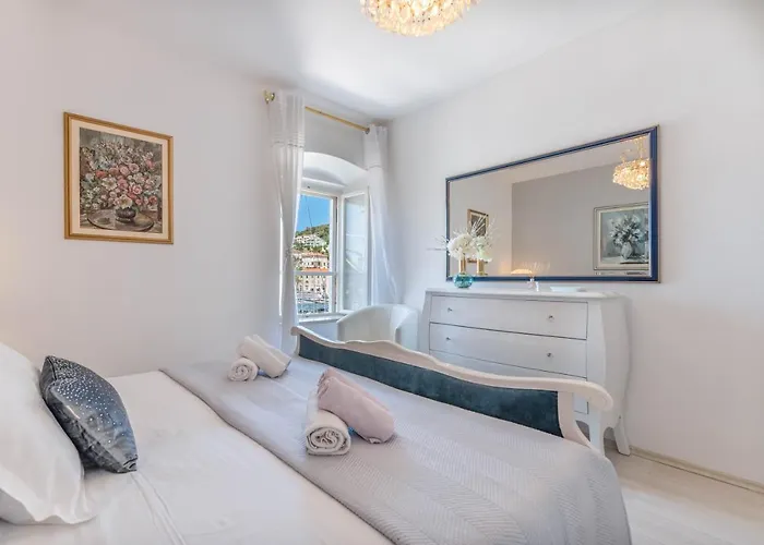 Appartement Rosana - In Port Of Hvar *